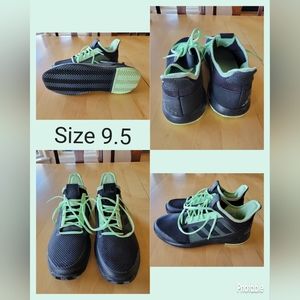 Adidas Tennis Shoes
